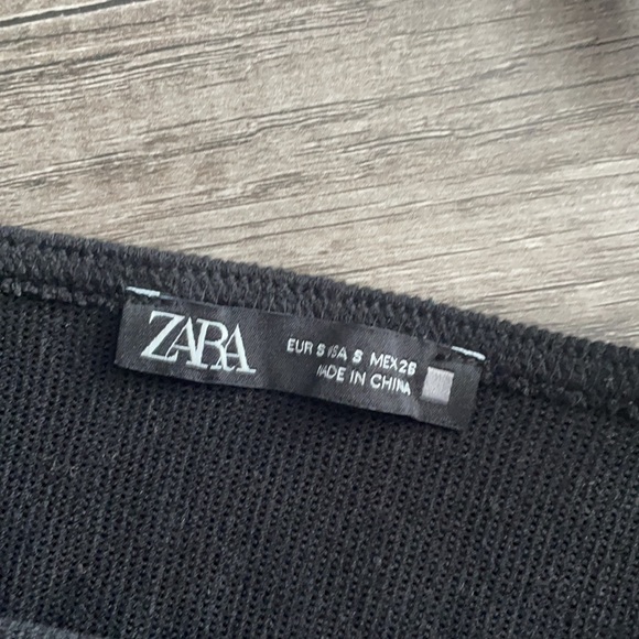 Knit crop top - Picture 4 of 4